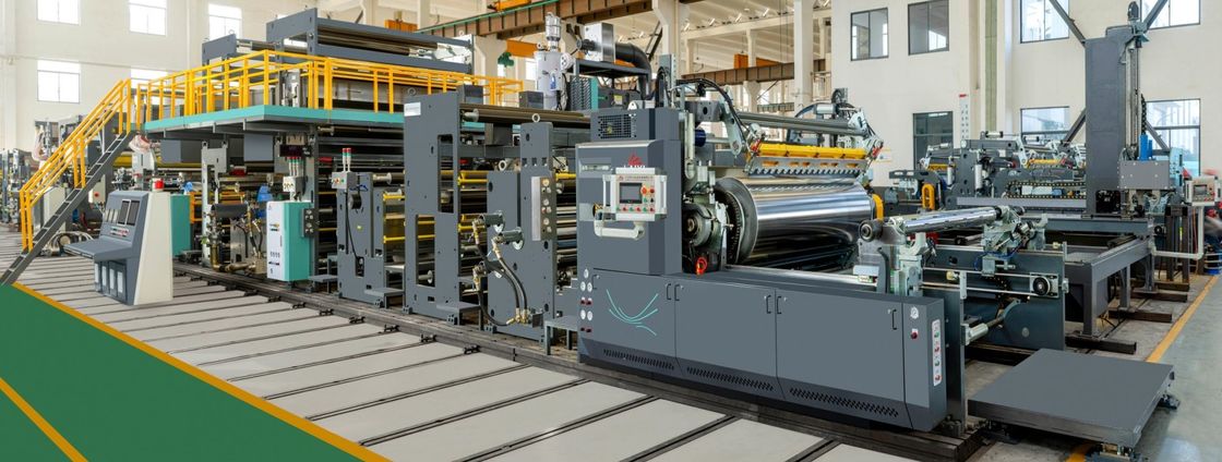 300M / phút Tốc độ sản xuất Máy pha trộn giấy ép vỏ bằng vỏ vỏ