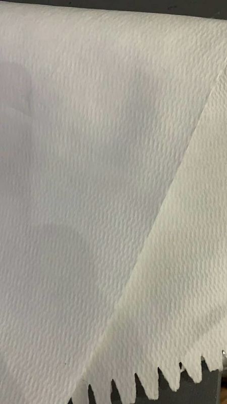 Máy thổi vải tốc độ nhanh, máy dệt không dệt Độ ồn thấp màu trắng và xanh với lỗ spinner 2400